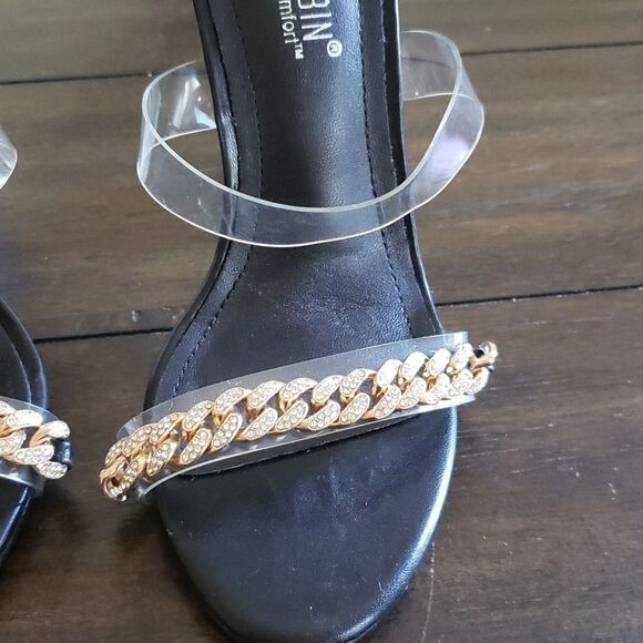 Cape Robbin Diamond Link High Heels - Picture 2 of 5